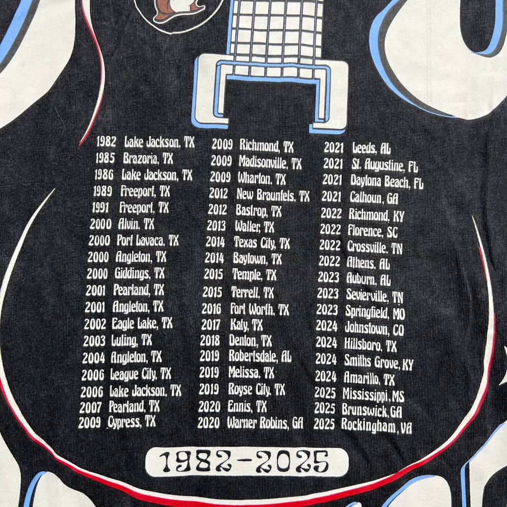 Buc-ee's Tour Tee Mens Large Black Graphic Guitar Headstock Mineral Wash T-Shirt - Picture 2 of 10